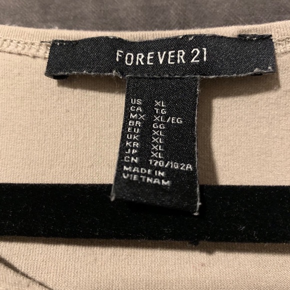 Forever 21 crop top - Picture 2 of 2